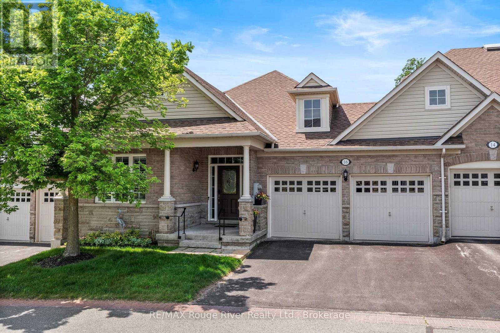 16 FENTON LANE, Port Hope, Ontario