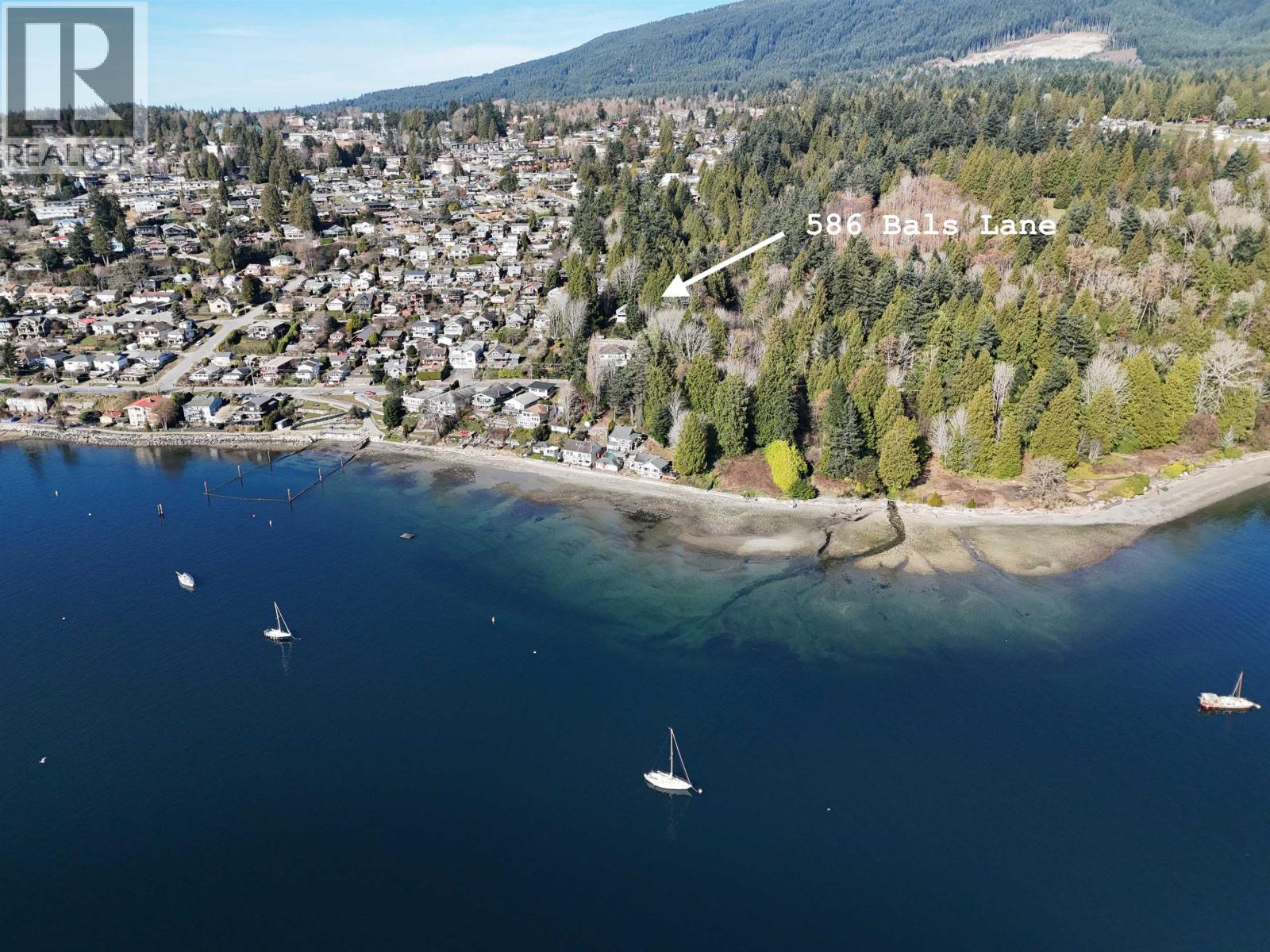 586 Bals Lane, Gibsons, British Columbia  V0N 1V9 - Photo 1 - R3137622
