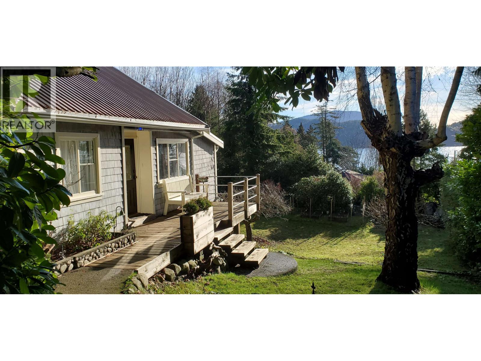 586 Bals Lane, Gibsons, British Columbia  V0N 1V9 - Photo 20 - R3137622