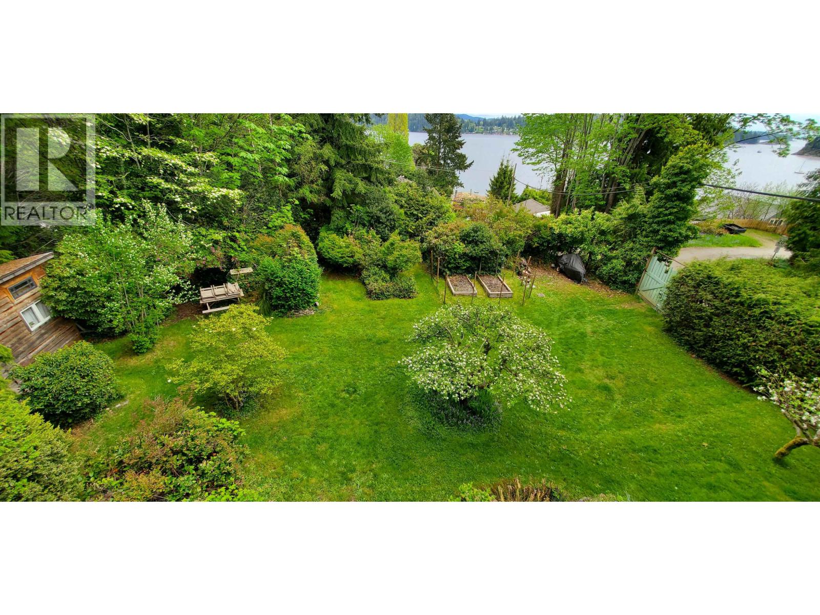 586 Bals Lane, Gibsons, British Columbia  V0N 1V9 - Photo 31 - R3137622
