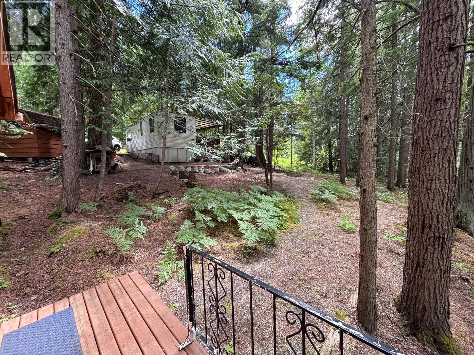 100 Dolly Varden Road Lot# 12, Mabel Lake, British Columbia  V0E 1V5 - Photo 20 - 10391615