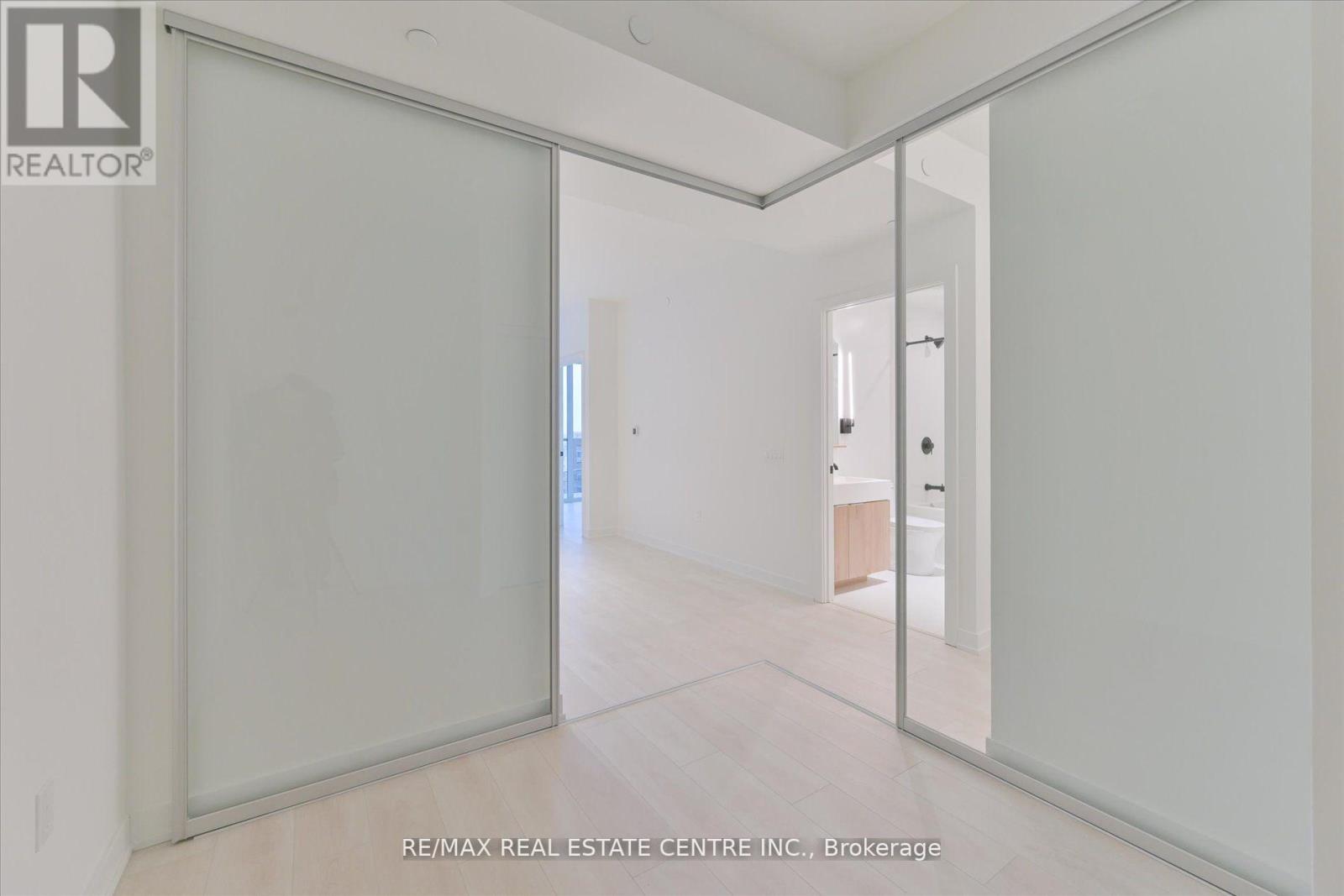 1406 - 117 Broadway Avenue, Toronto, Ontario  M4P 1V3 - Photo 19 - C13464456