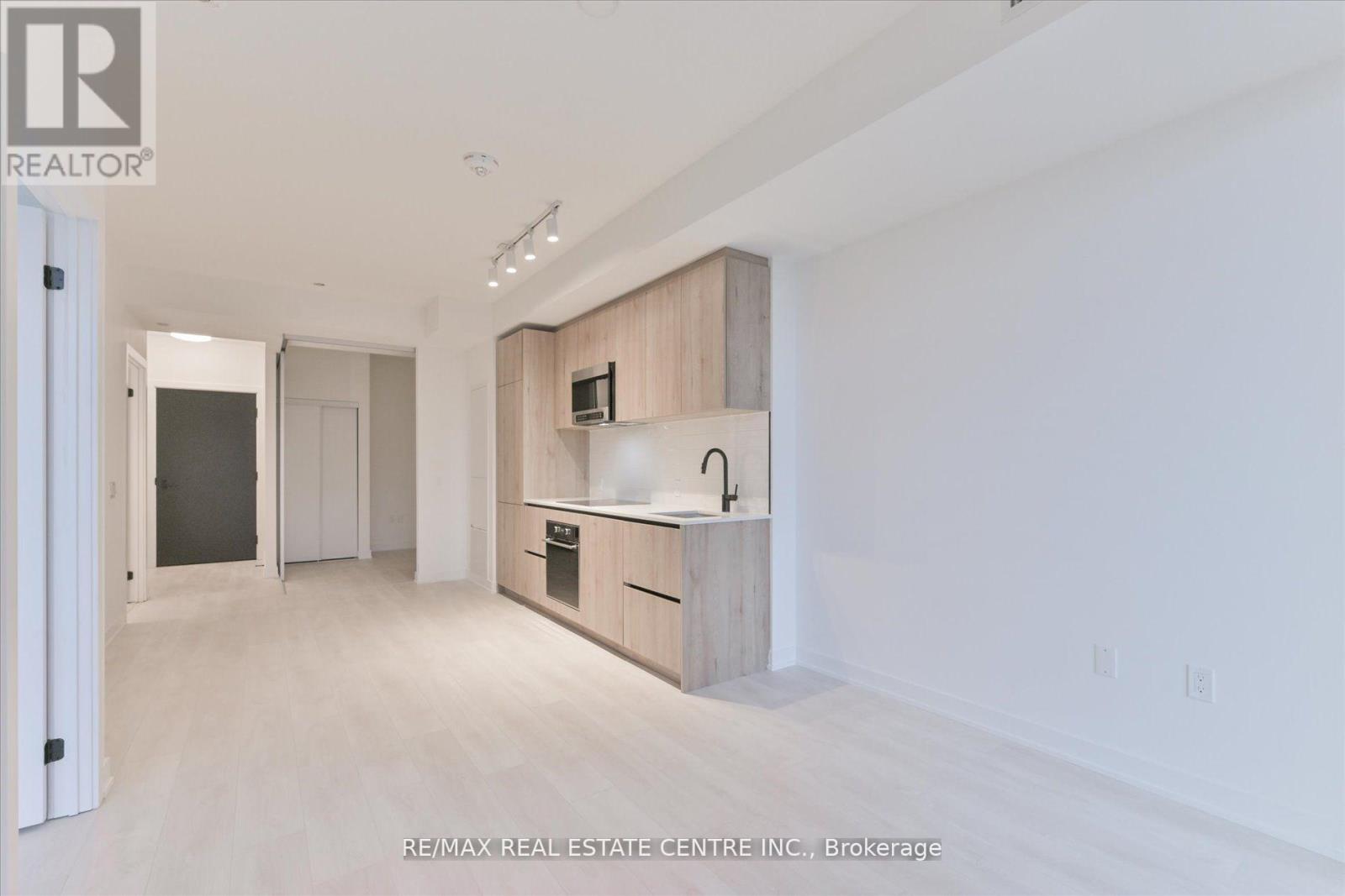 1406 - 117 Broadway Avenue, Toronto, Ontario  M4P 1V3 - Photo 9 - C13464456