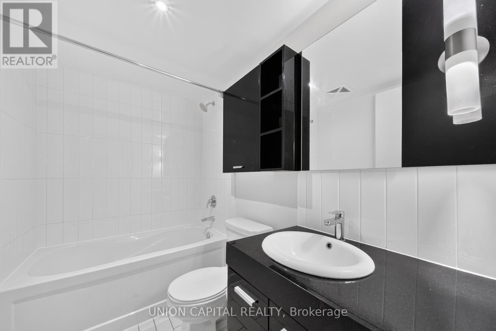 315 - 15 Singer Court, Toronto, Ontario  M2K 0B1 - Photo 7 - C13464466