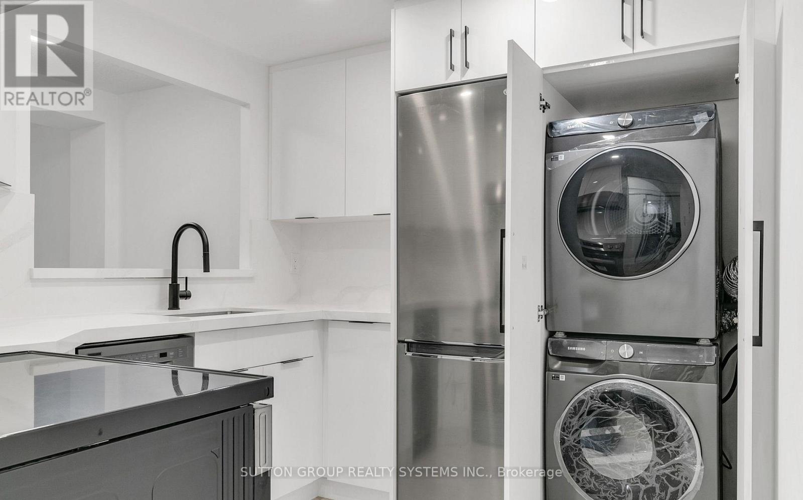 205 - 88 Charles Street E, Toronto, Ontario  M4Y 2W7 - Photo 10 - C13464476
