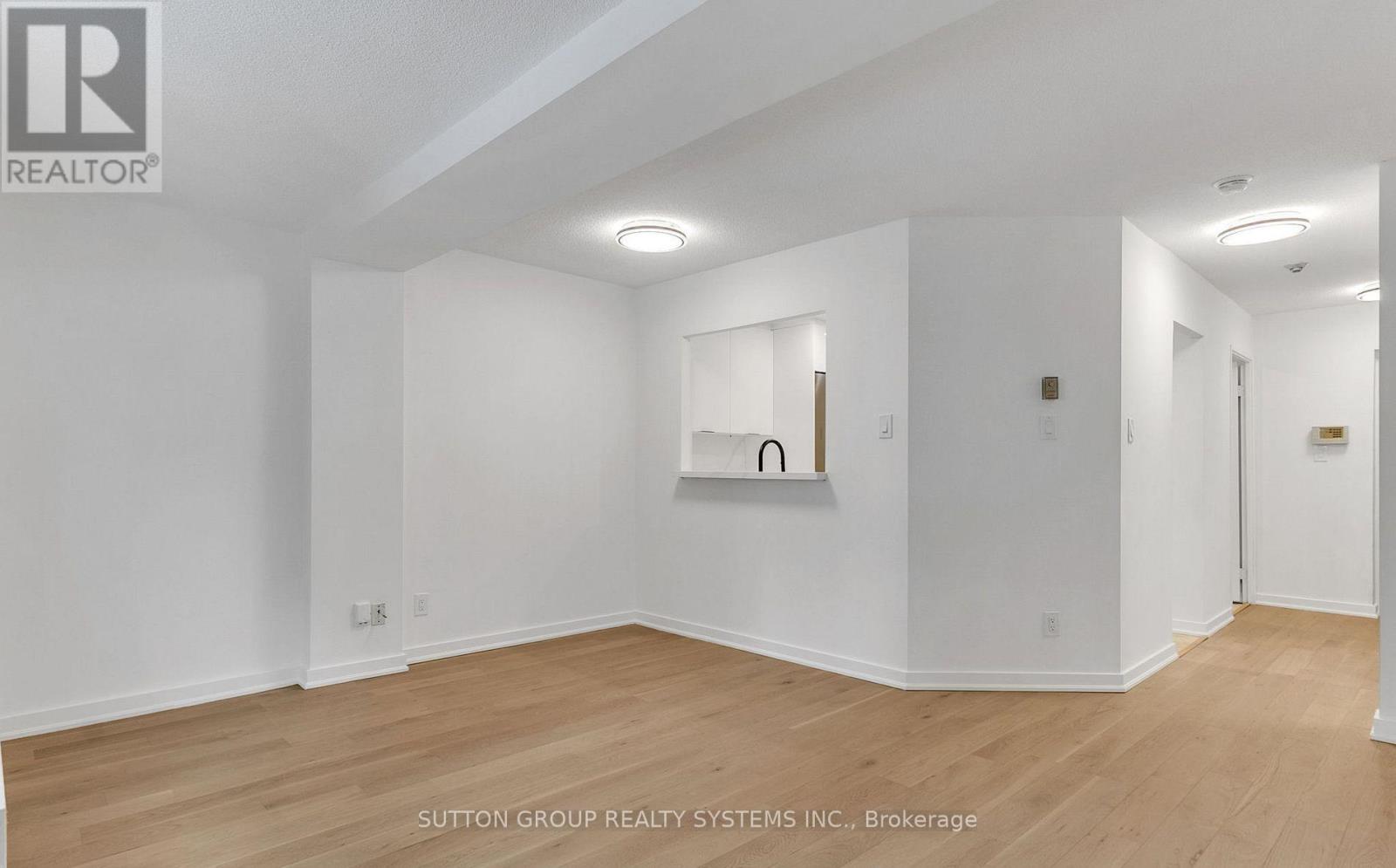 205 - 88 Charles Street E, Toronto, Ontario  M4Y 2W7 - Photo 5 - C13464476