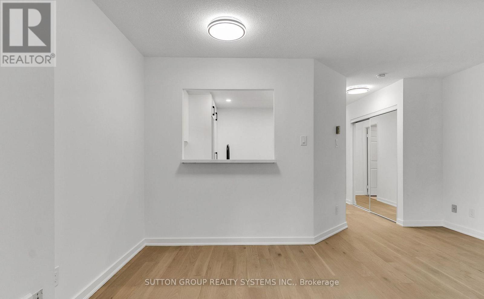 205 - 88 Charles Street E, Toronto, Ontario  M4Y 2W7 - Photo 6 - C13464476