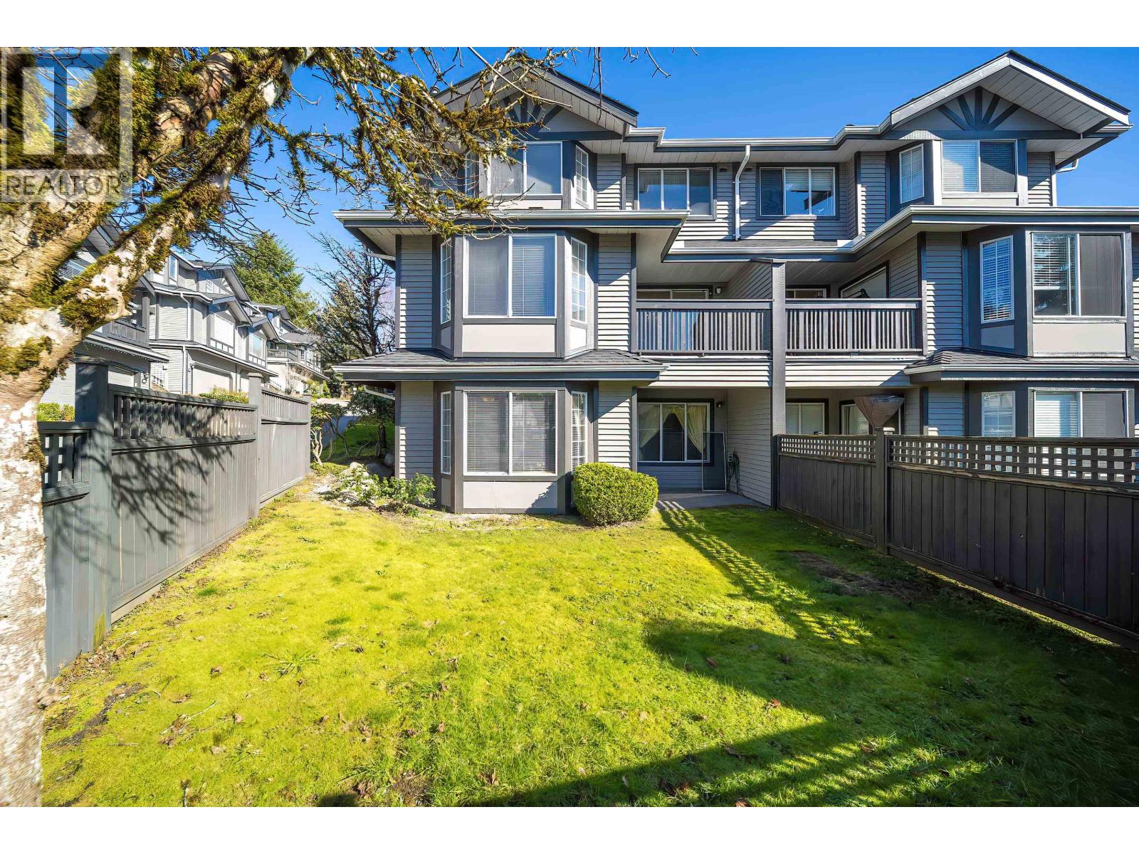 120 1685 Pinetree Way, Coquitlam, British Columbia  V3E 3A1 - Photo 2 - R3137632