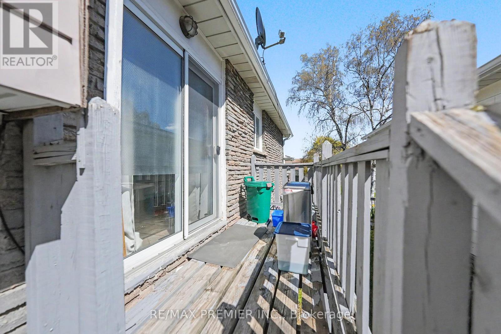 249 Britannia Avenue, Bradford West Gwillimbury (Bradford), Ontario  L3Z 1A6 - Photo 37 - N13464404