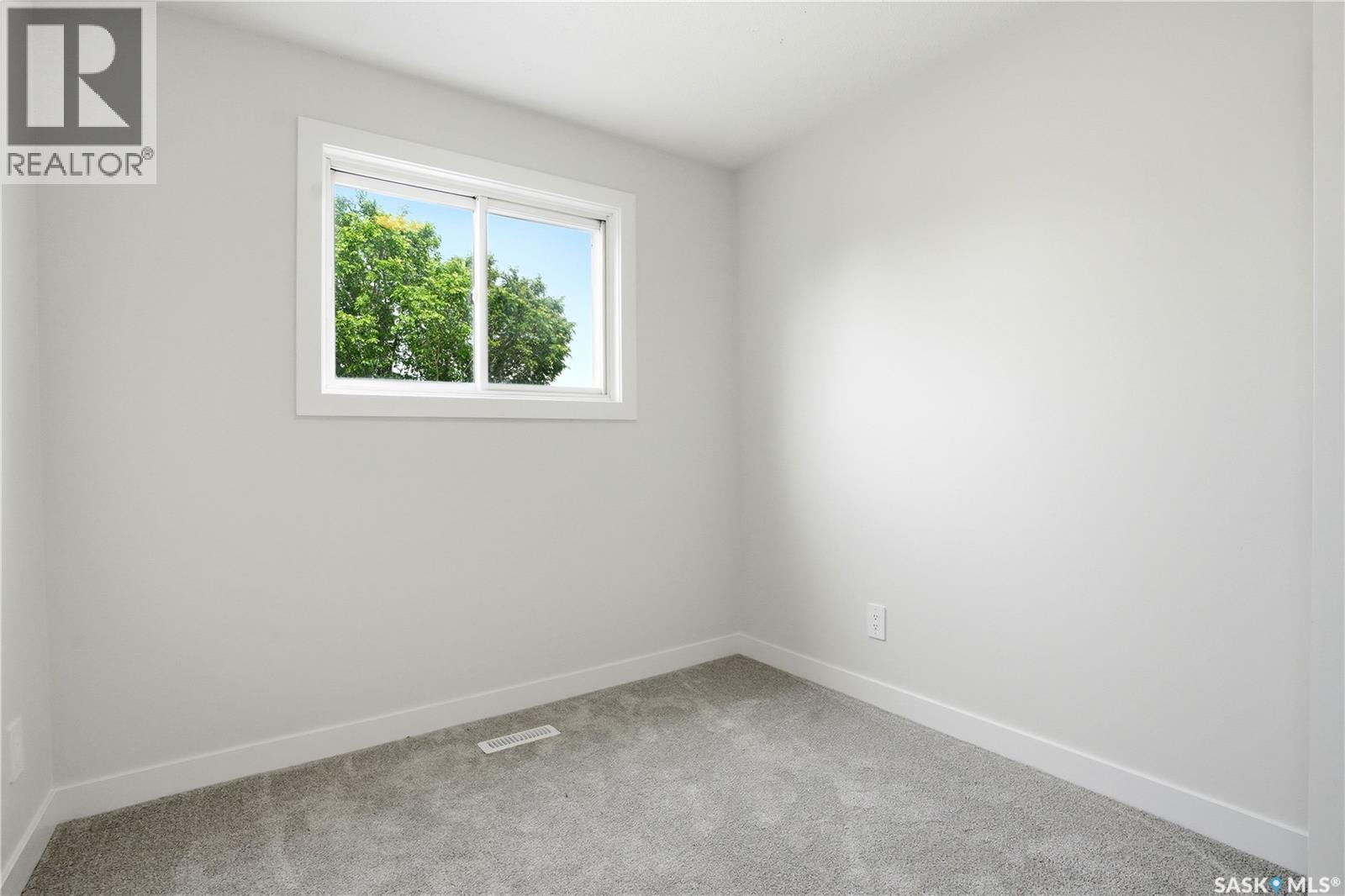 116 (114) Hall Crescent, Saskatoon, Saskatchewan  S7L 7G6 - Photo 18 - SK039925