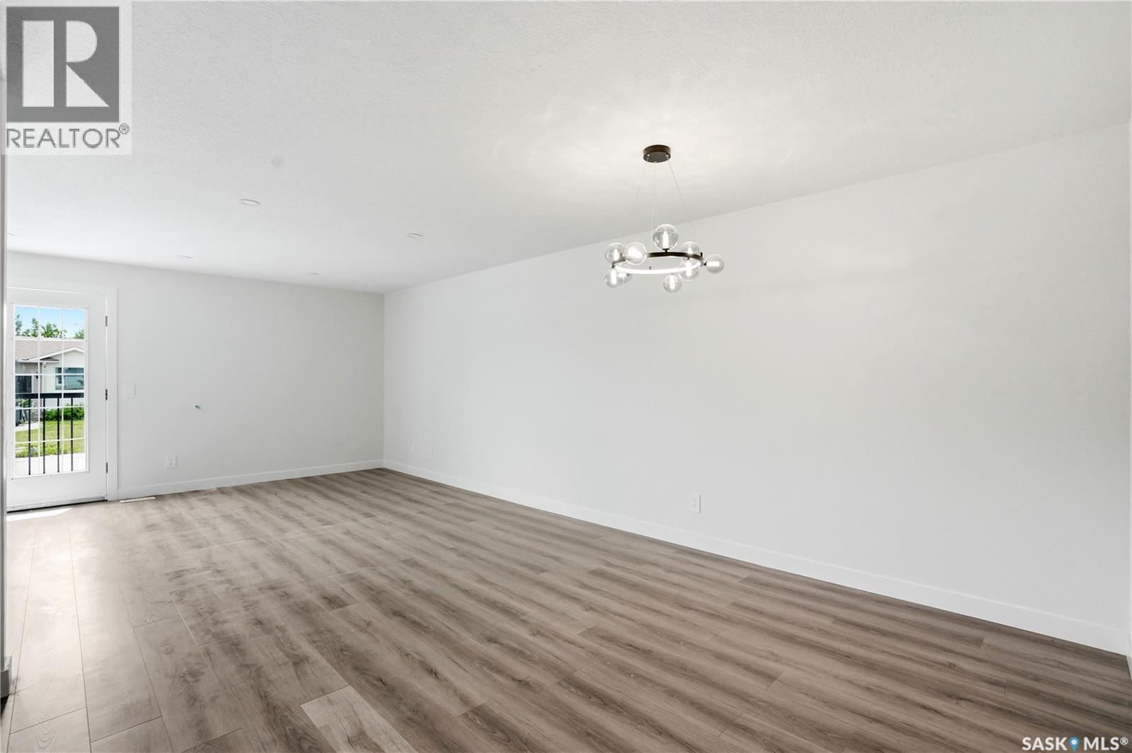 116 (114) Hall Crescent, Saskatoon, Saskatchewan  S7L 7G6 - Photo 33 - SK039925