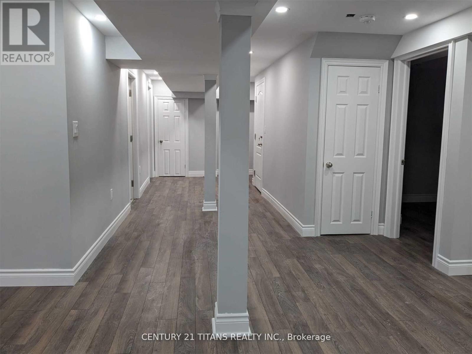 Bsmt - 1561 Astrella Crescent, Mississauga, Ontario  L5M 5A1 - Photo 2 - W13464396