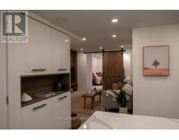 LOWER - 166 OAKMOUNT ROAD, Toronto, Ontario