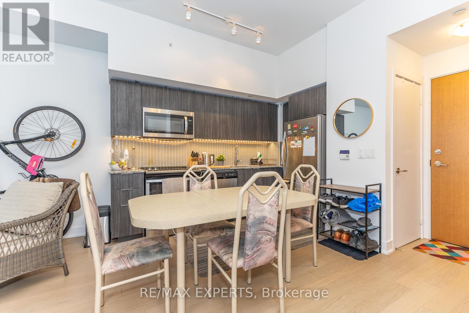 1215 - 30 Shore Breeze Drive, Toronto, Ontario  M8V 1A1 - Photo 10 - W13464452