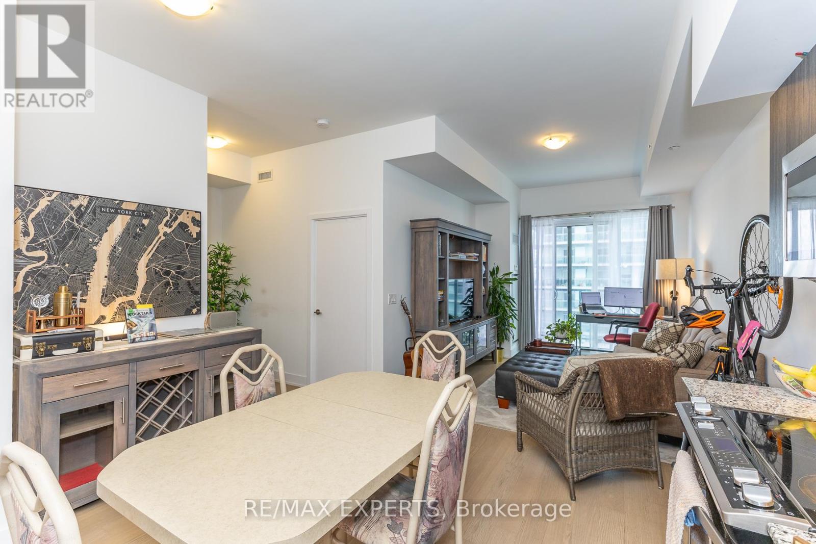 1215 - 30 Shore Breeze Drive, Toronto, Ontario  M8V 1A1 - Photo 15 - W13464452