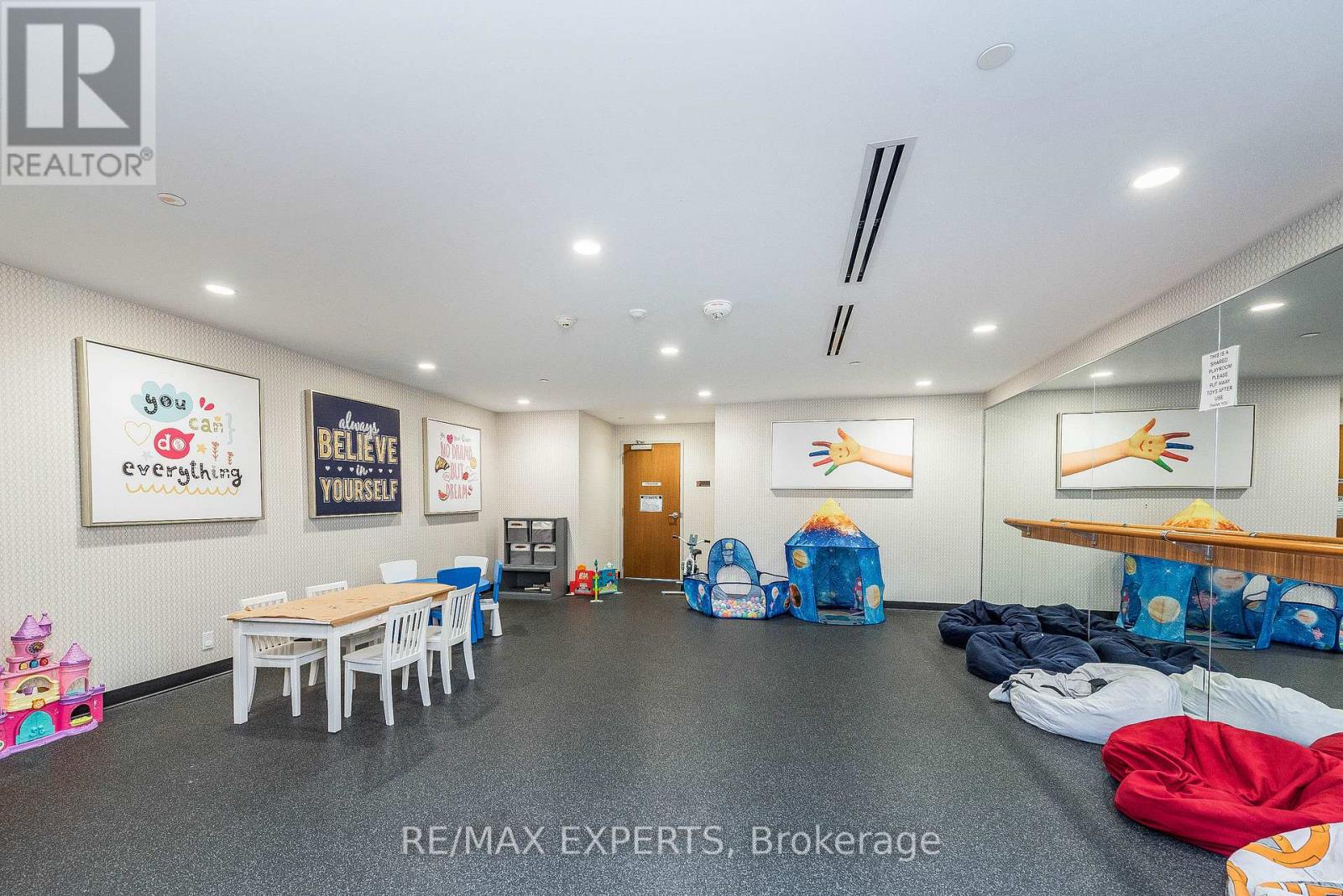 1215 - 30 Shore Breeze Drive, Toronto, Ontario  M8V 1A1 - Photo 43 - W13464452