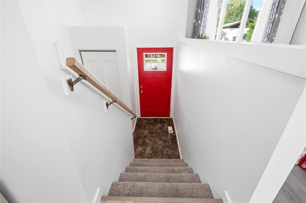 513 Jamison Avenue, Winnipeg, Manitoba  R2K 1N5 - Photo 2 - 202613354