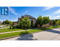 BSMT - 120 SQUIRE DRIVE, Richmond Hill, Ontario