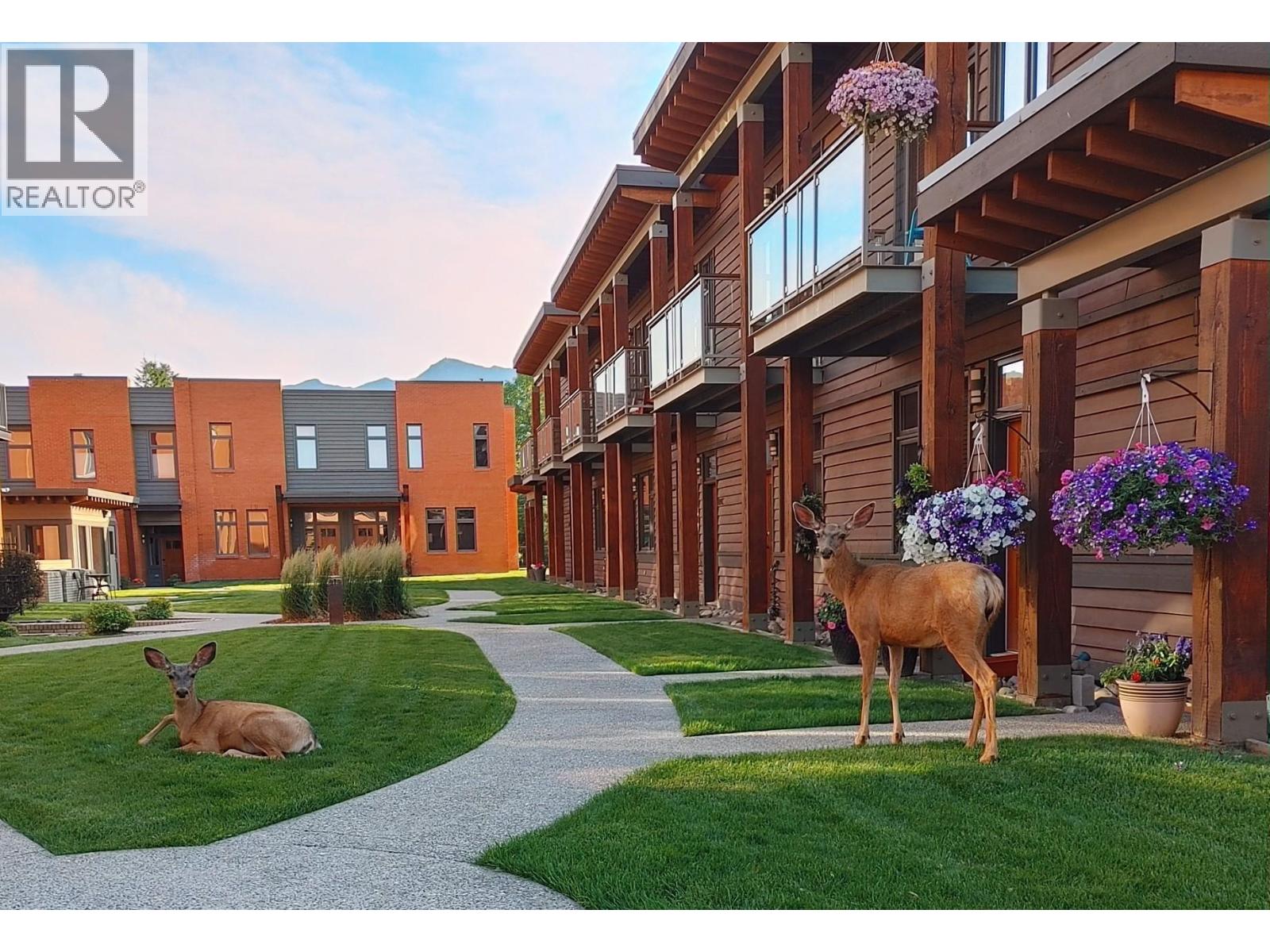 901 2nd Avenue Unit# 103b, Fernie, British Columbia  V0B 1M0 - Photo 40 - 10391383