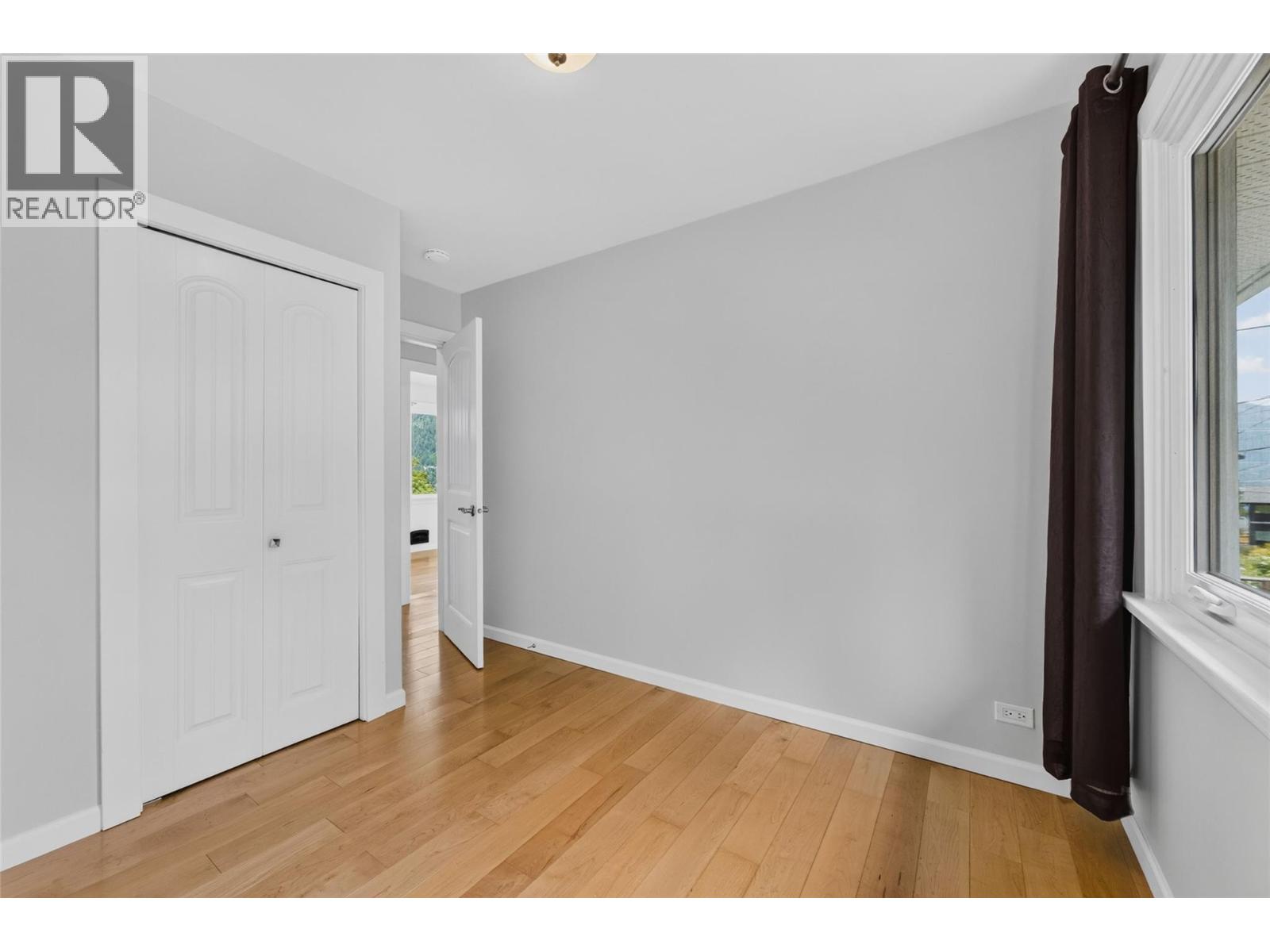 815 Tenth Street, Nelson, British Columbia  V1L 3C6 - Photo 18 - 10391936