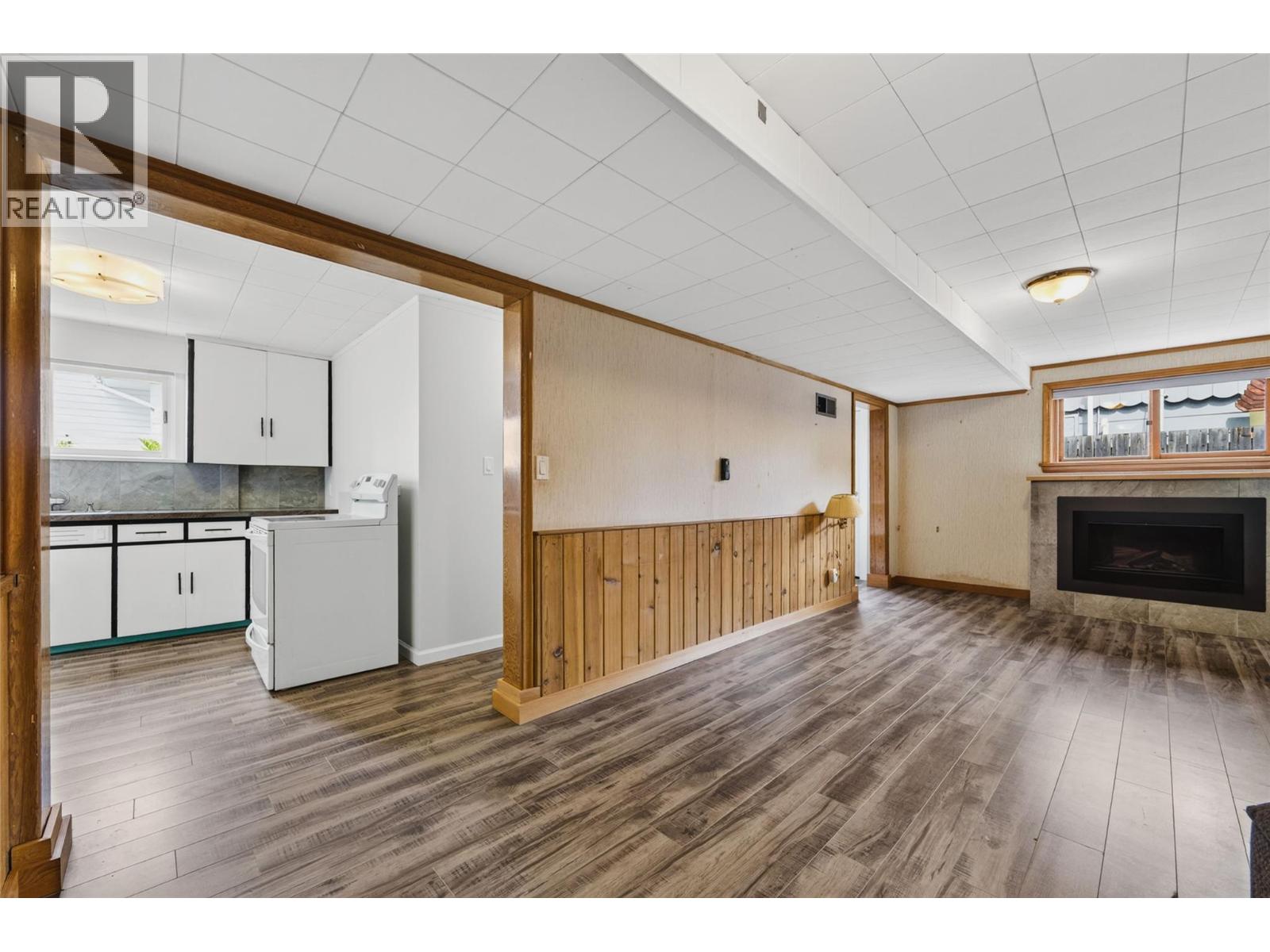 815 Tenth Street, Nelson, British Columbia  V1L 3C6 - Photo 34 - 10391936