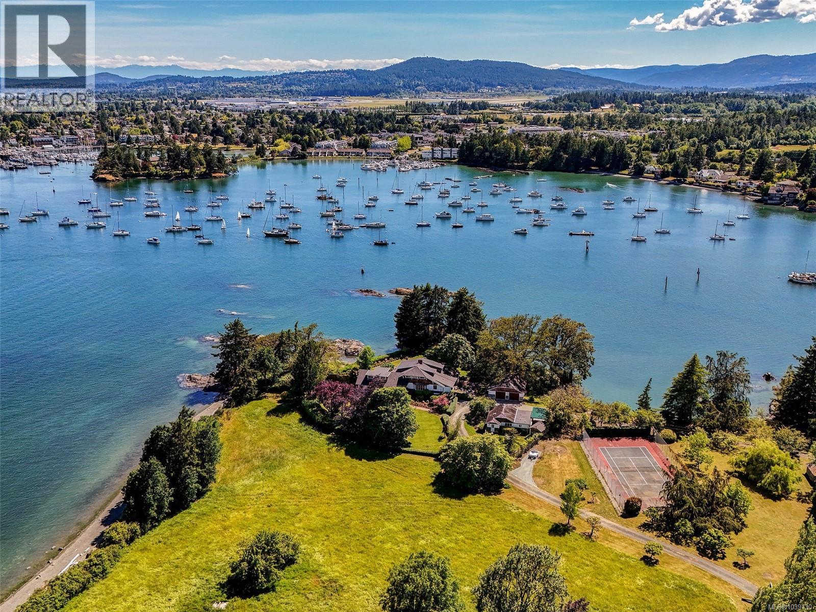10814 Beach Rd, North Saanich, British Columbia  V8L 5H6 - Photo 15 - 1039130