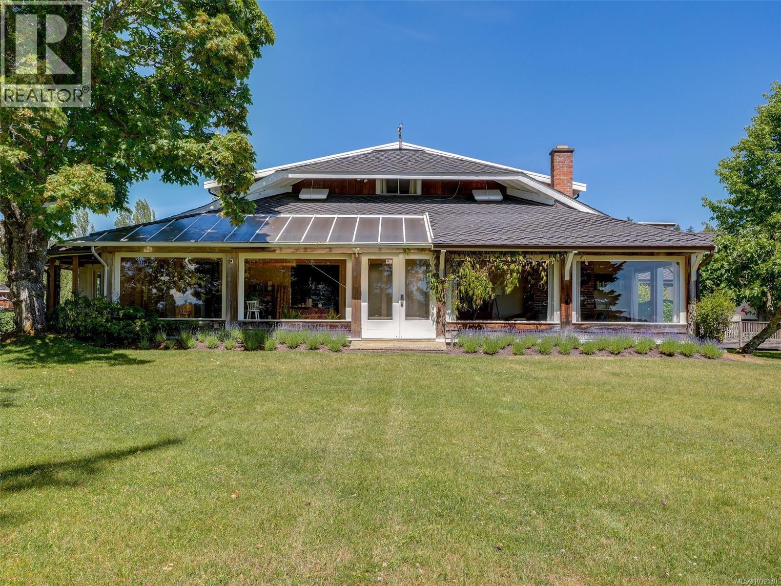 10814 Beach Rd, North Saanich, British Columbia  V8L 5H6 - Photo 40 - 1039130