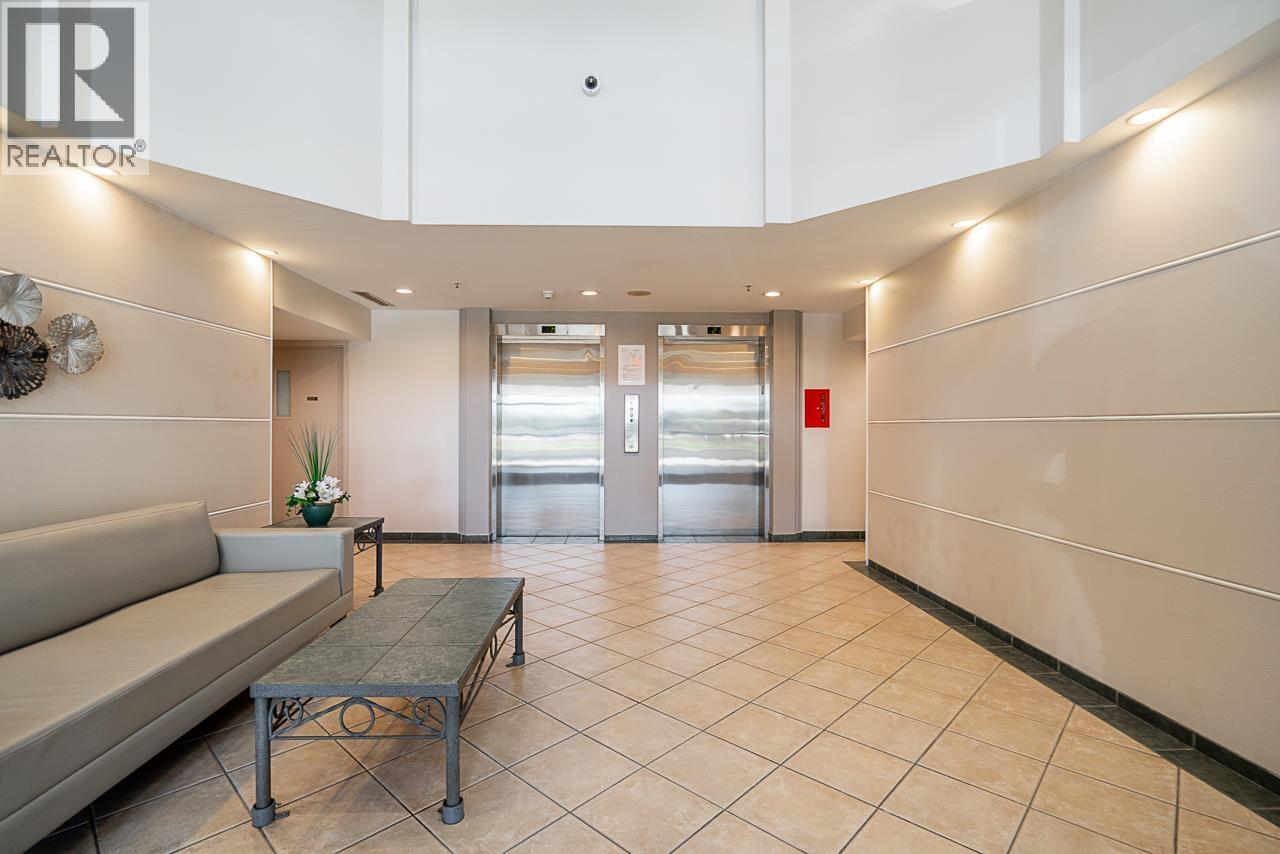904 545 Austin Avenue, Coquitlam, British Columbia  V3K 6R4 - Photo 3 - R3137171