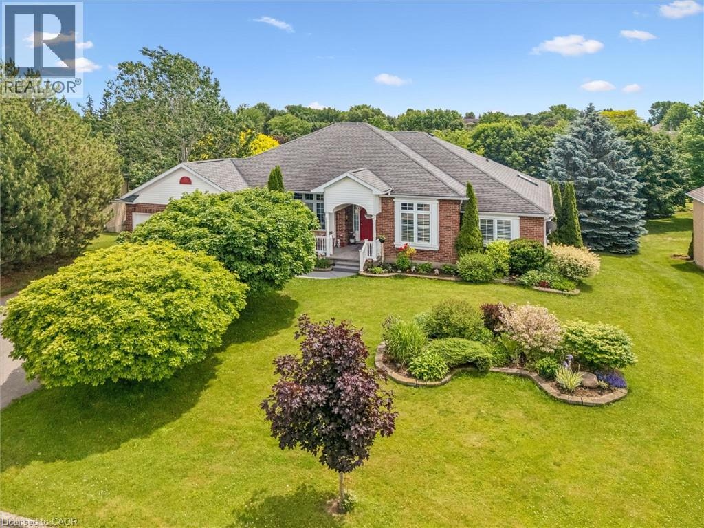 55 KURT Place, New Dundee, Ontario