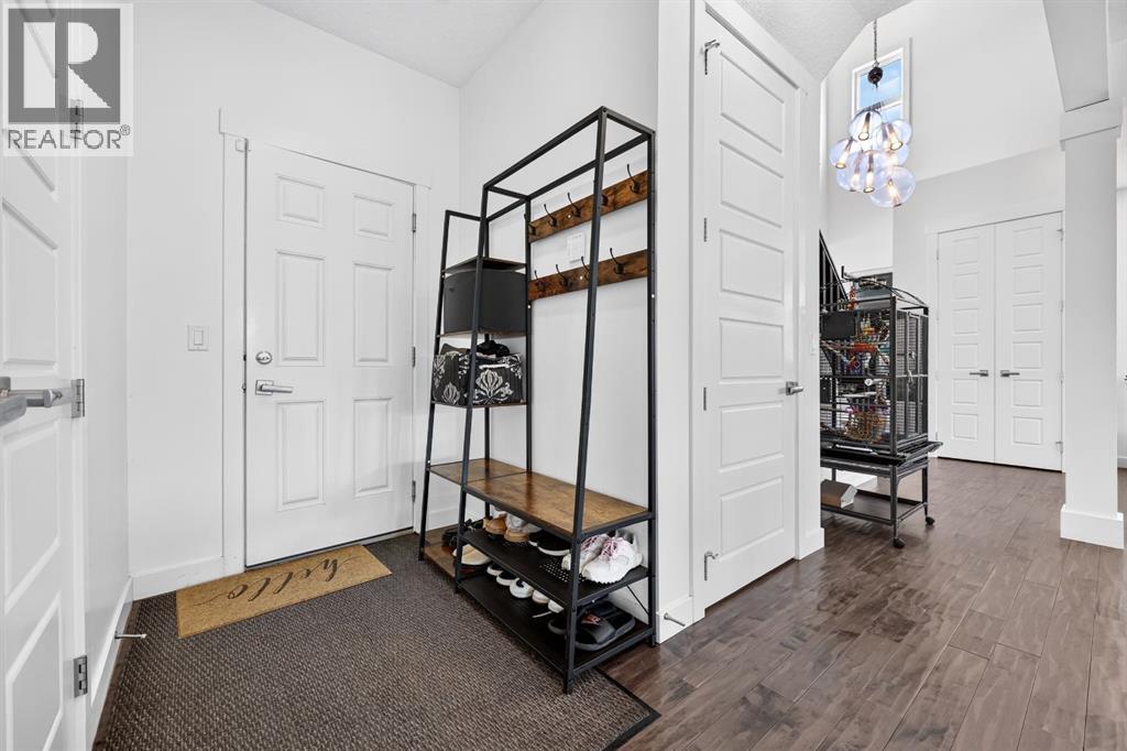 60 Tremblant Terrace Sw, Calgary, Alberta  T3H 0B9 - Photo 15 - A2322341