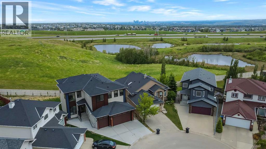 230 Royal Birch View Nw, Calgary, Alberta  T3G 5J8 - Photo 2 - A2322415