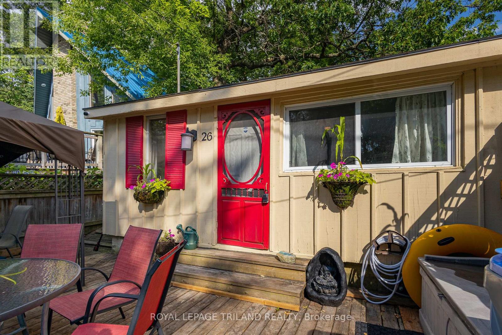 26 Elmwood Avenue, Lambton Shores, Ontario  N0M 1T0 - Photo 12 - X13464532