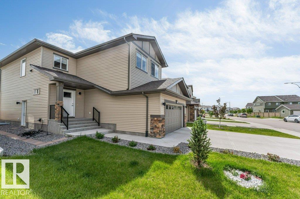 403 35 Av Nw, Edmonton, Alberta  T6T 2P8 - Photo 2 - E4494498