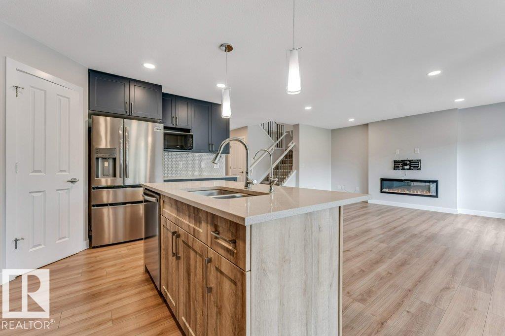 403 35 Av Nw, Edmonton, Alberta  T6T 2P8 - Photo 6 - E4494498