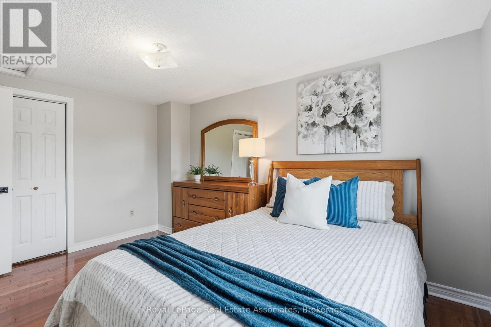 8 Sparrow Court, Brampton, Ontario  L6Y 3P3 - Photo 25 - W13464528