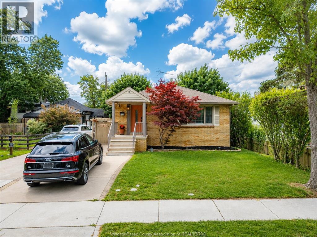 986 Belle Isle View Boulevard, Windsor, Ontario  N8S 3G5 - Photo 3 - 26014584