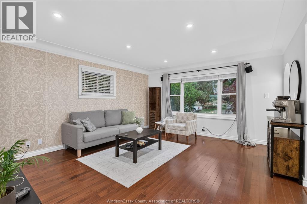 986 Belle Isle View Boulevard, Windsor, Ontario  N8S 3G5 - Photo 9 - 26014584