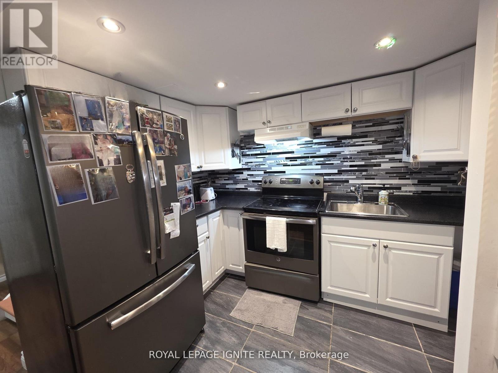 Bsmt - 54 Harley Drive, Ajax, Ontario  L1S 5X4 - Photo 6 - E13464550