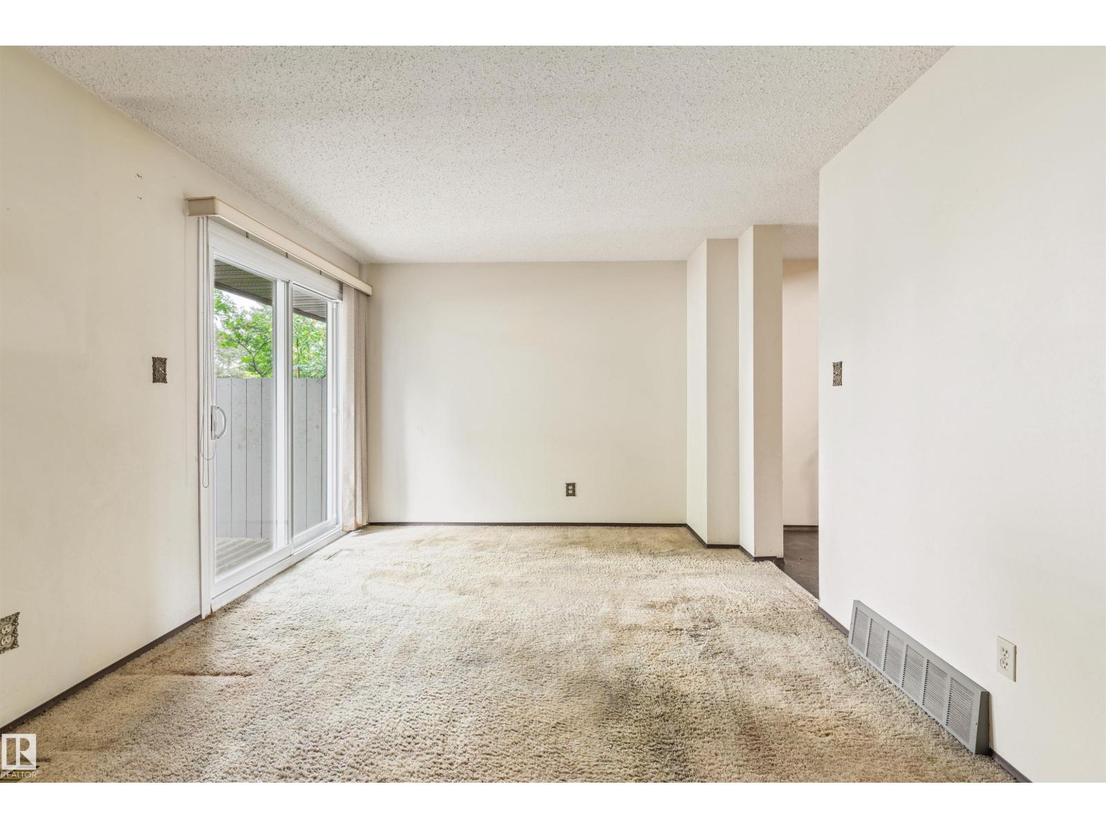 13828 24 St Nw, Edmonton, Alberta  T5Y 1B6 - Photo 14 - E4494492