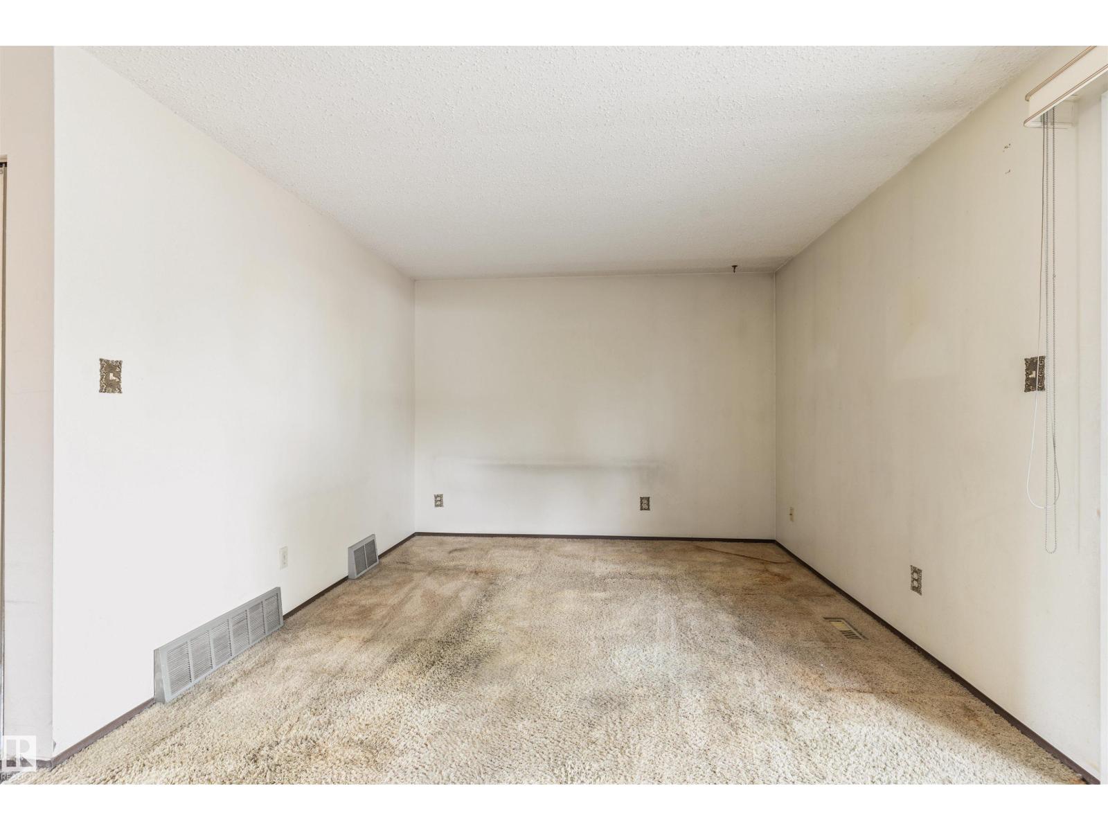 13828 24 St Nw, Edmonton, Alberta  T5Y 1B6 - Photo 15 - E4494492