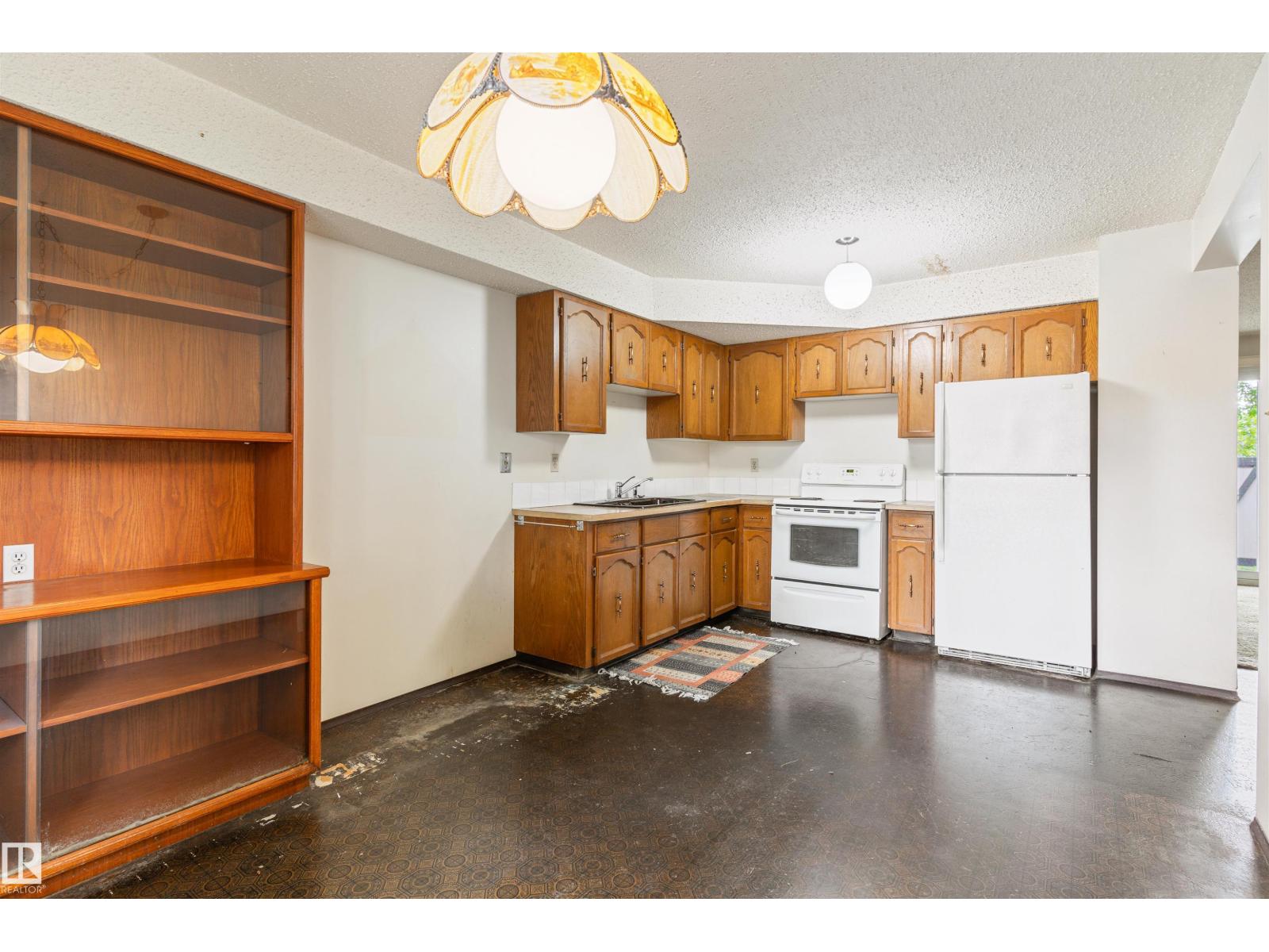13828 24 St Nw, Edmonton, Alberta  T5Y 1B6 - Photo 8 - E4494492