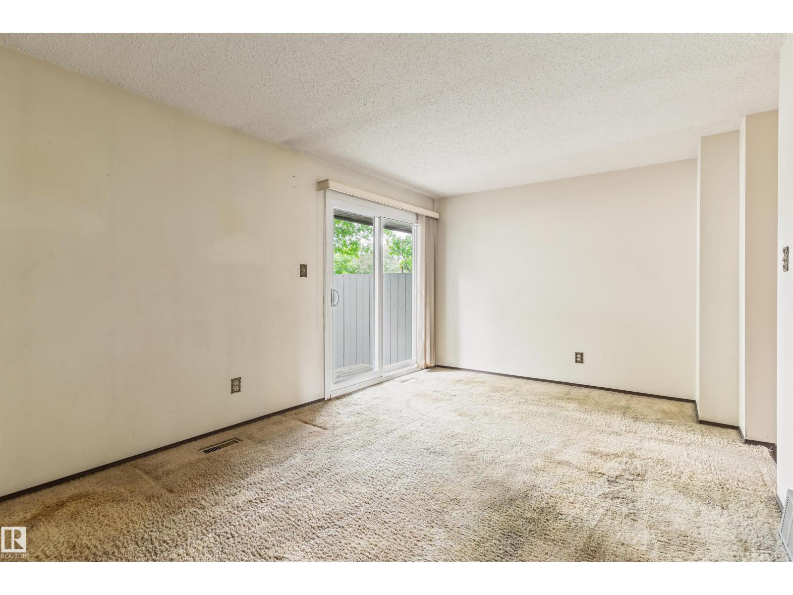 13828 24 St Nw, Edmonton, Alberta  T5Y 1B6 - Photo 16 - E4494492