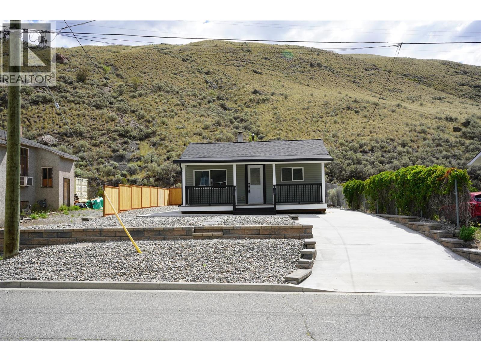 1091 Collins Road, Cache Creek, British Columbia  V0K 1H0 - Photo 1 - 10391639