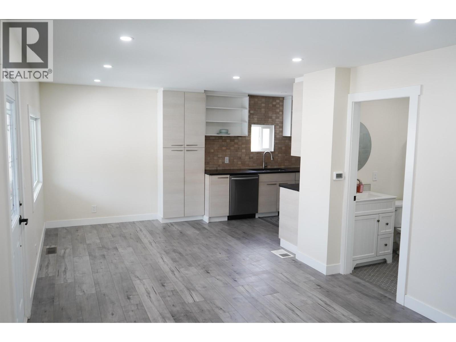 1091 Collins Road, Cache Creek, British Columbia  V0K 1H0 - Photo 3 - 10391639