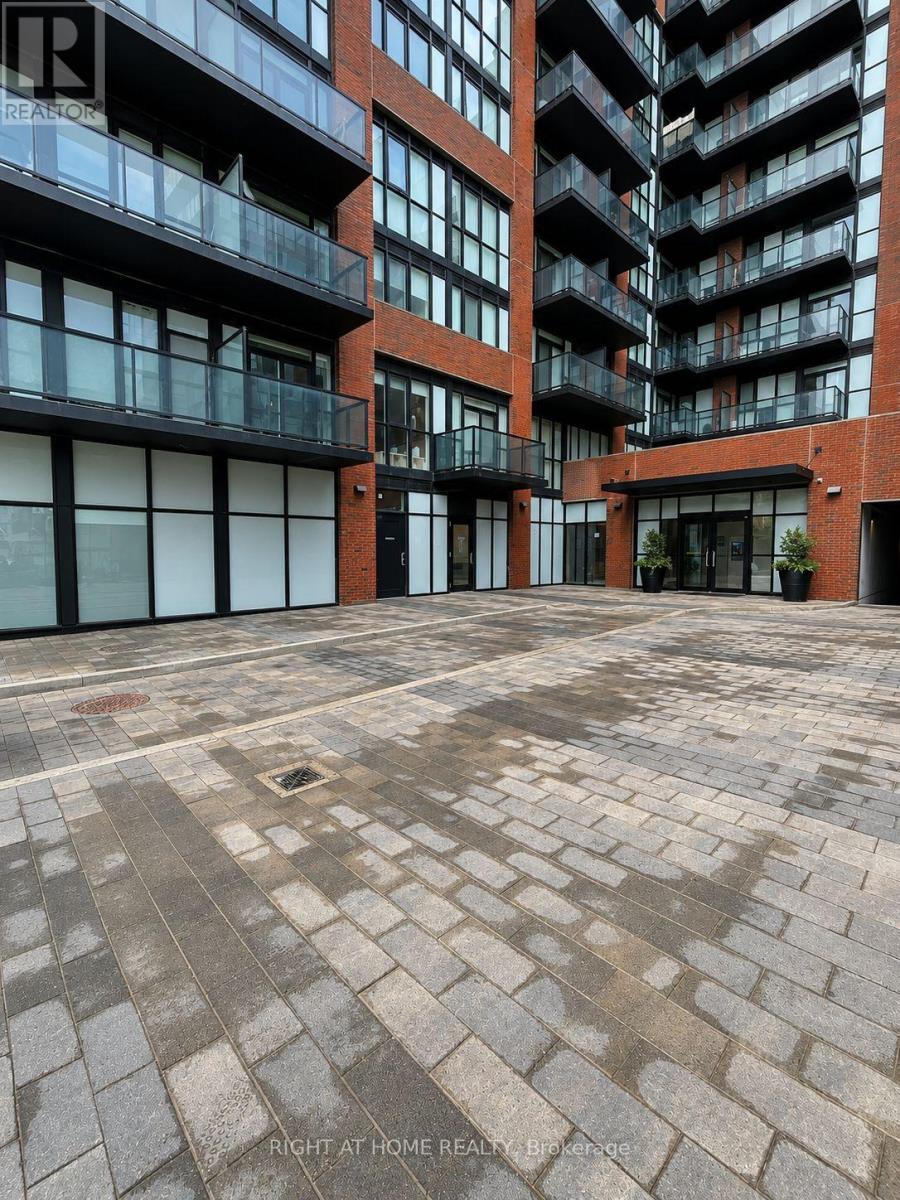 107 - 2300 St Clair Avenue W, Toronto, Ontario  M6N 1K8 - Photo 45 - W13464564