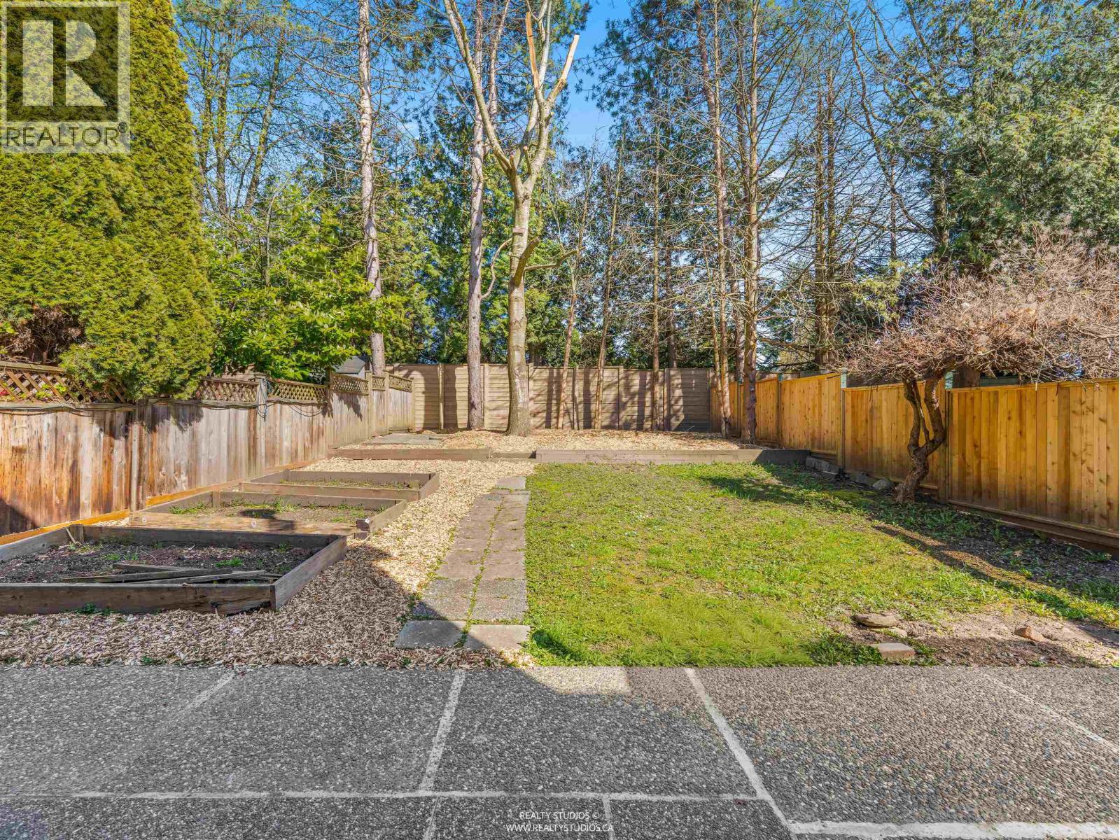 7170 Hecate Place, Vancouver, British Columbia  V5S 4C4 - Photo 35 - R3137665