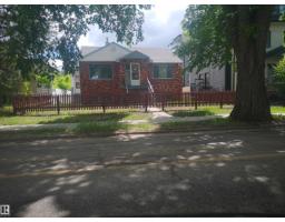 8751 76 Av NW NW, Edmonton, Alberta T6C 0J4 (29915769)