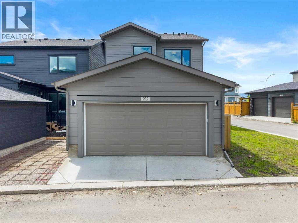 212 Treeline Avenue SW, Calgary, Alberta  T2Y 0W5 - Photo 47 - A2320510