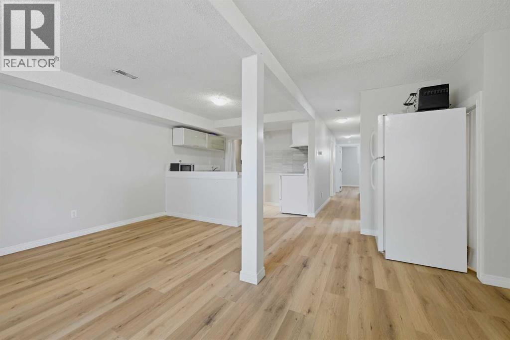 6208 37 Street Sw, Calgary, Alberta  T3E 5M8 - Photo 17 - A2322498