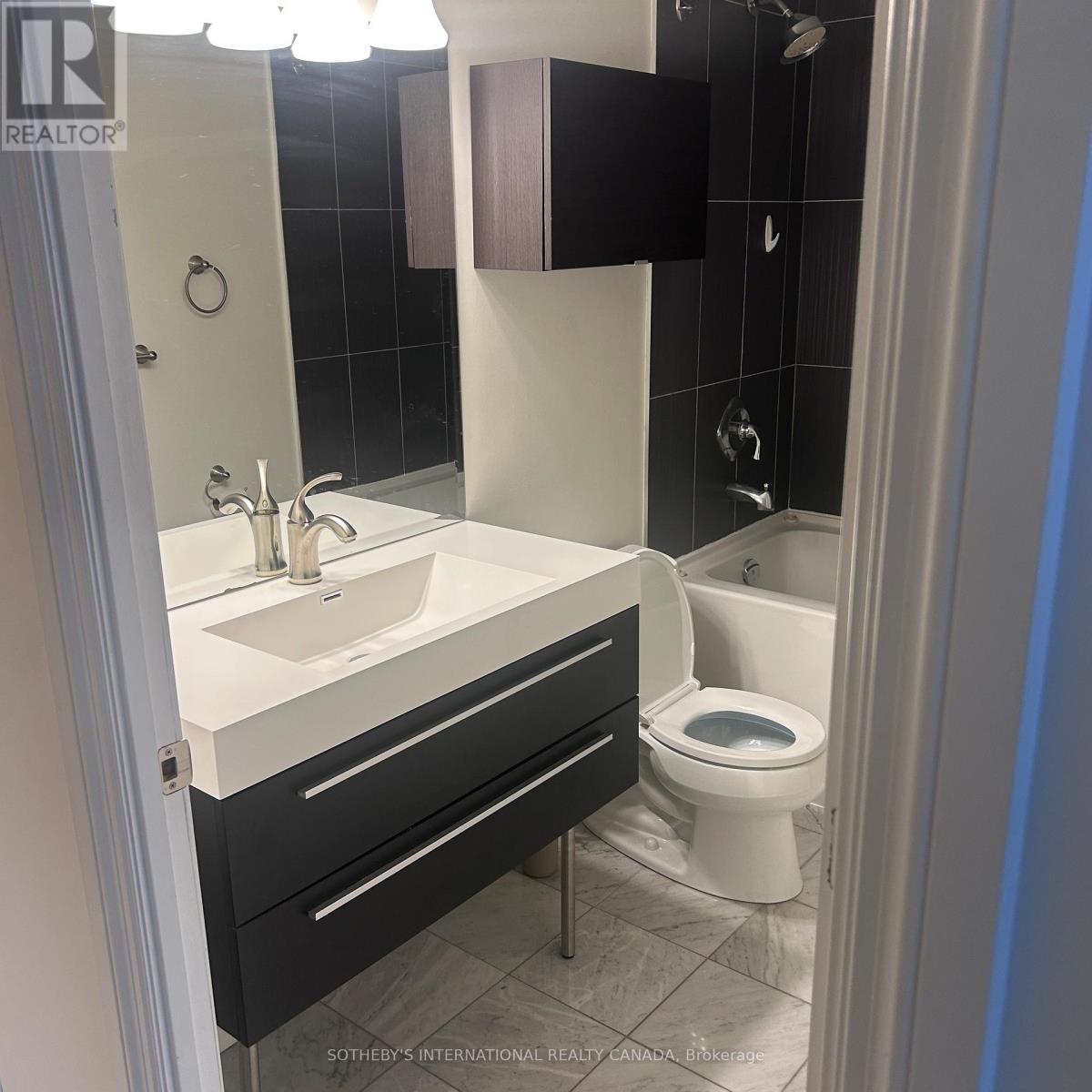 1208 - 438 Richmond Street W, Toronto, Ontario  M5V 3S6 - Photo 11 - C13464566